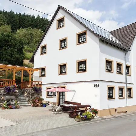 Apartment In Merschbach With Garden, Cleaning Included Apartman Merschbach