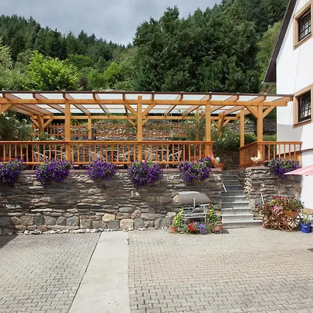 Apartment In Merschbach With Garden, Cleaning Included Apartman Merschbach