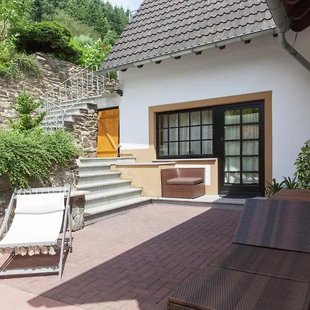 Apartment In Merschbach With Garden, Cleaning Included Apartman